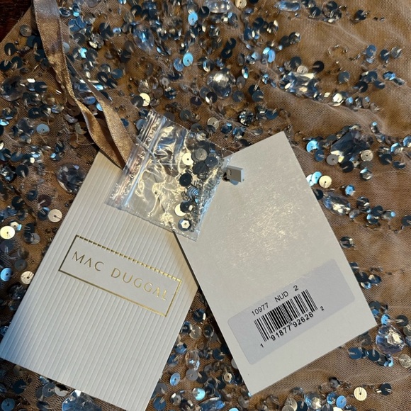 NWT Mac Duggal 10977 ONE SHOULDER SHEER HAND BEADED MINI DRESS Sz 2 Nude Silver - Picture 5 of 6